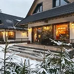 Apartment Tri Chalupky Na Myte